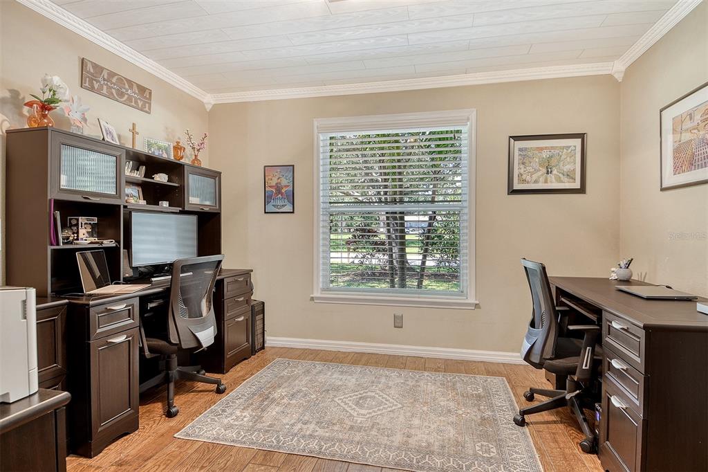 Bradenton, Florida, 34212, United States, 3 Bedrooms Bedrooms, ,3 BathroomsBathrooms,Residential,For Sale,1903405