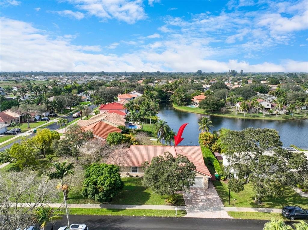 Davie, Florida, 33324, United States, 4 Bedrooms Bedrooms, ,3 BathroomsBathrooms,Residential,For Sale,1975060