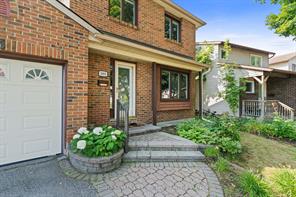 Ottawa, Ontario, K1E 2R5, CA, 3 Bedrooms Bedrooms, ,2 BathroomsBathrooms,Residential,For Sale,1939865