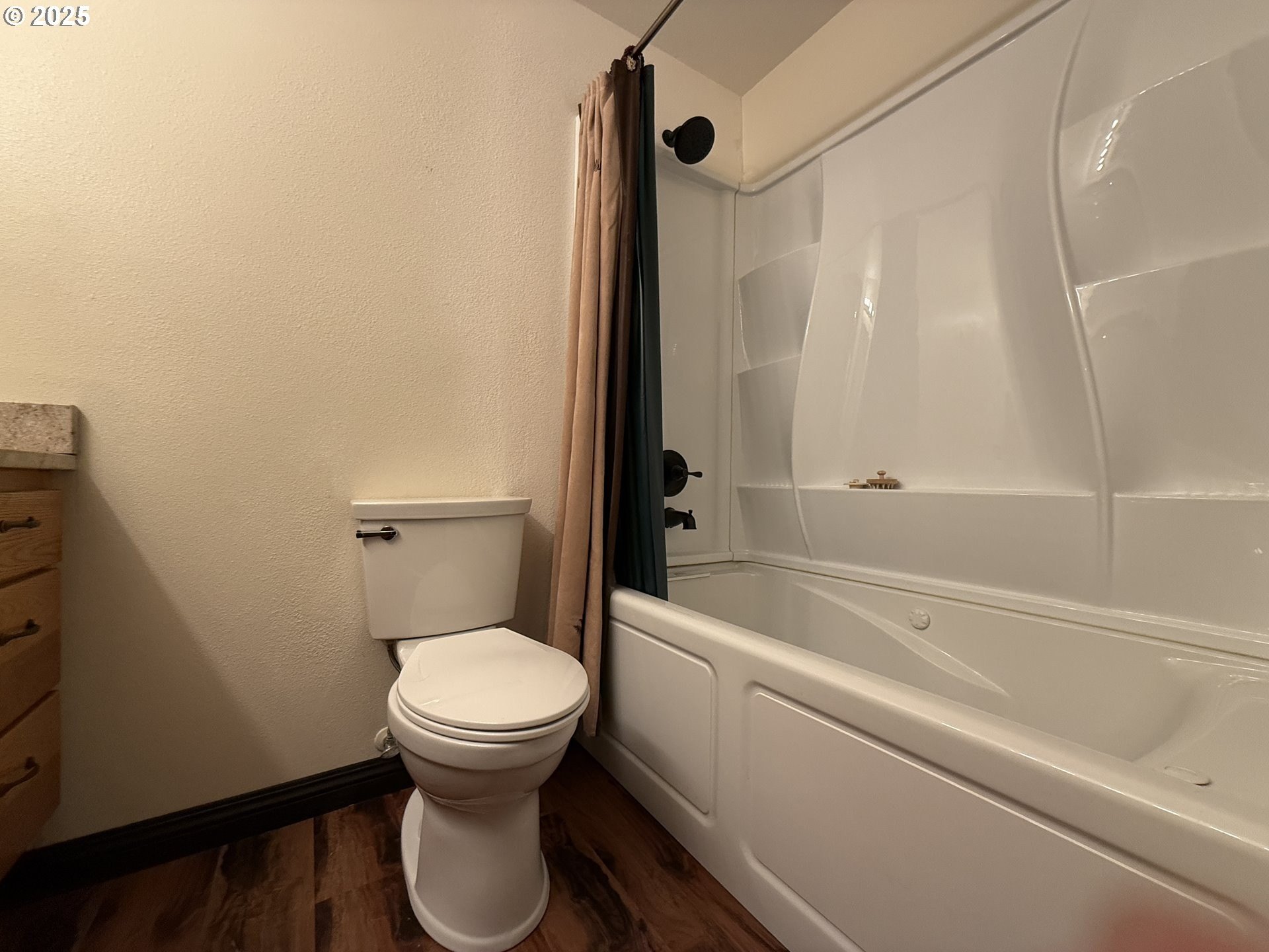 Brookings, Oregon, 97415, United States, 3 Bedrooms Bedrooms, ,2 BathroomsBathrooms,Residential,For Sale,1981548