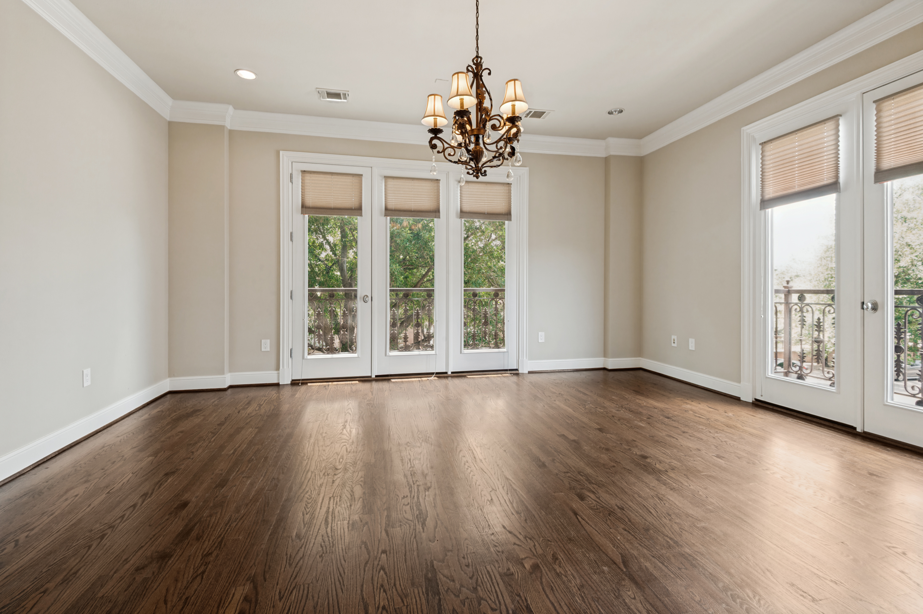  Move right in ... meticulously maintained Midrise in coveted Preston Hollow - 物件實景