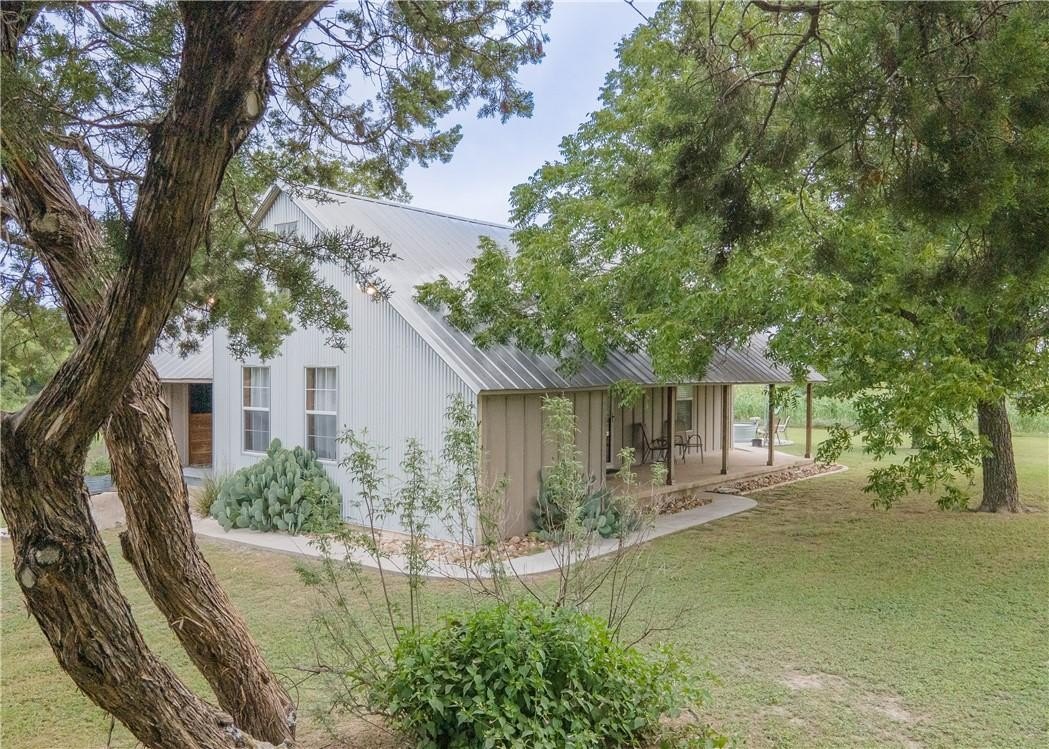 2201 County Road 311, Jarrell, Texas, 76537, United States, 2 Bedrooms Bedrooms, ,1 BathroomBathrooms,Residential,For Sale,2201 County Road 311,1155432