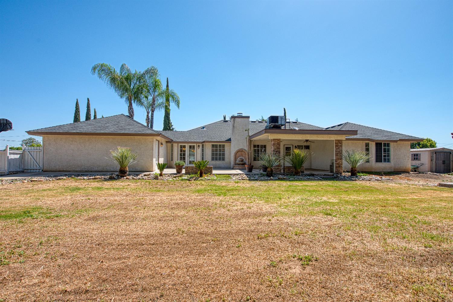 Fresno, California, 93722, United States, 3 Bedrooms Bedrooms, ,2 BathroomsBathrooms,Residential,For Sale,2039755