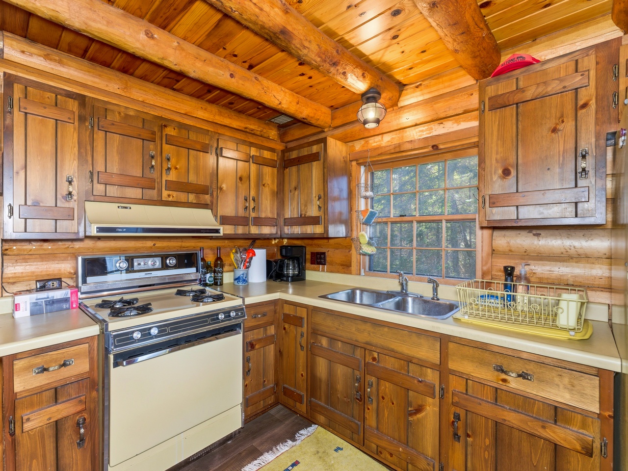 Mercer, Wisconsin, 54547, United States, 3 Bedrooms Bedrooms, ,1 BathroomBathrooms,Residential,For Sale,1975010