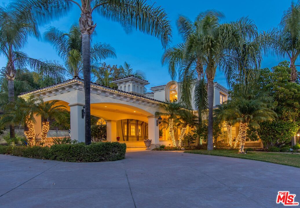 Westlake Village, California, 91362, United States, 7 Bedrooms Bedrooms, ,6 BathroomsBathrooms,Residential,For Sale,2003062