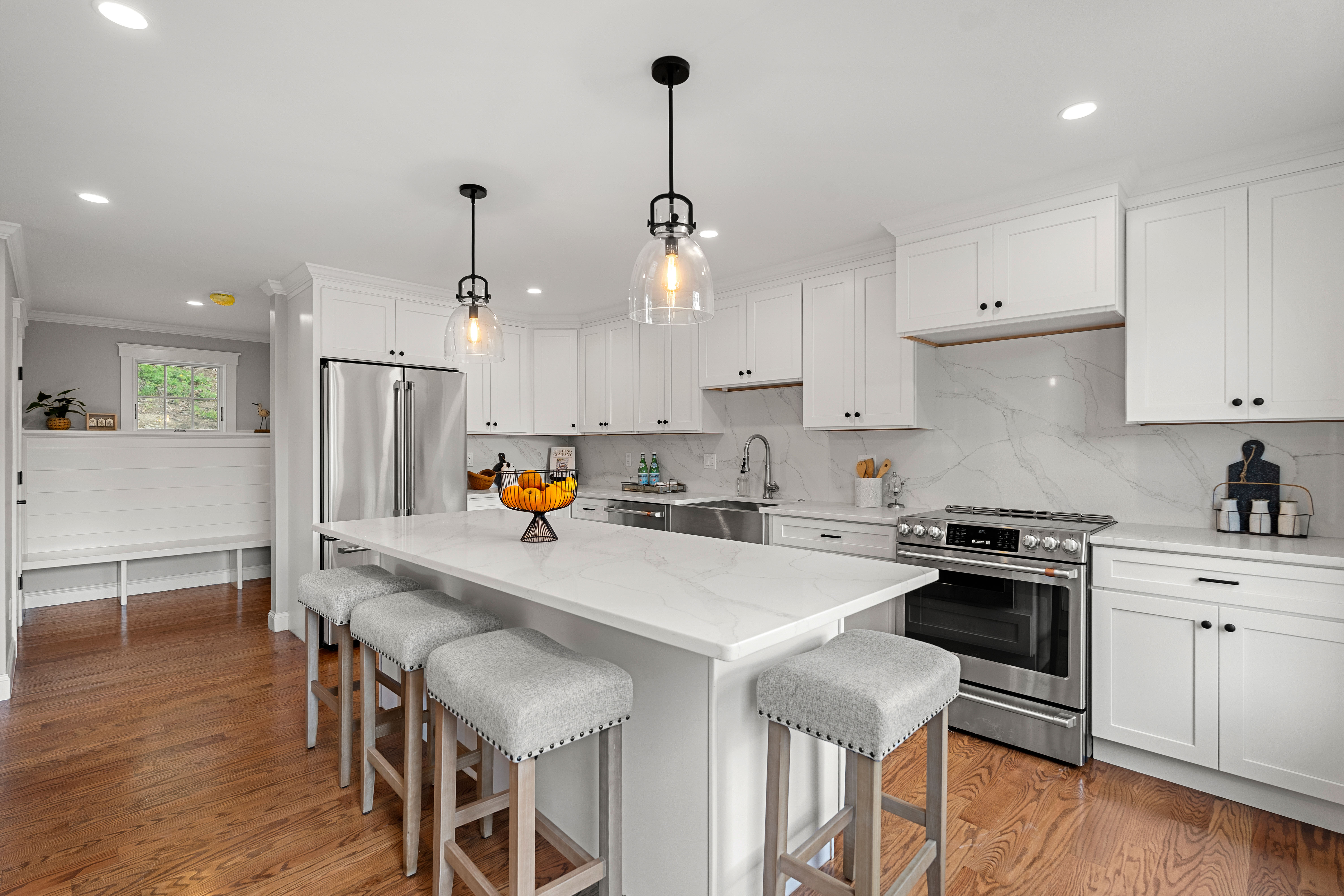  6 Monroe Street, Amesbury, MA, 01913 - 物件實景