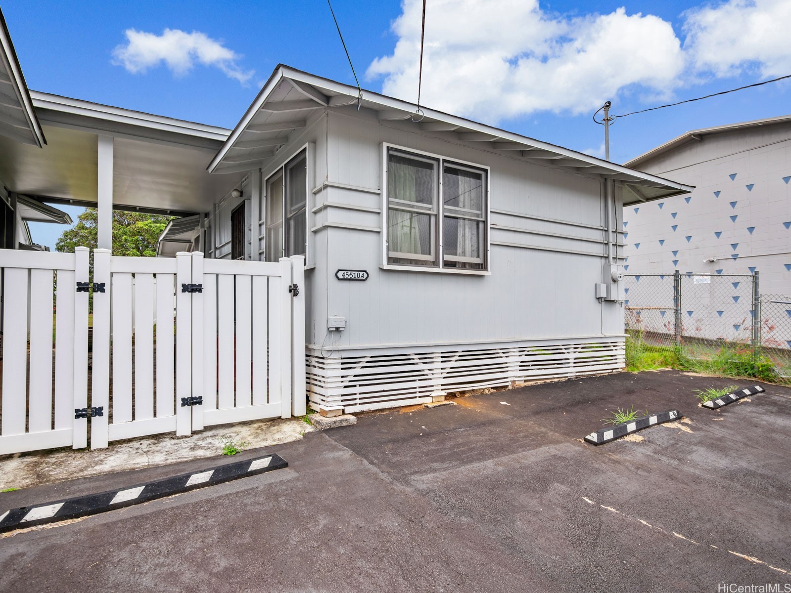 Kaneohe, Hawaii, 96744, United States, 5 Bedrooms Bedrooms, ,2 BathroomsBathrooms,Residential,For Sale,1999121