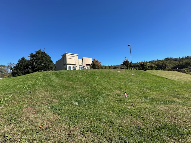 Jonesville, Virginia, 24263, United States, ,2 BathroomsBathrooms,Residential,For Sale,1976438