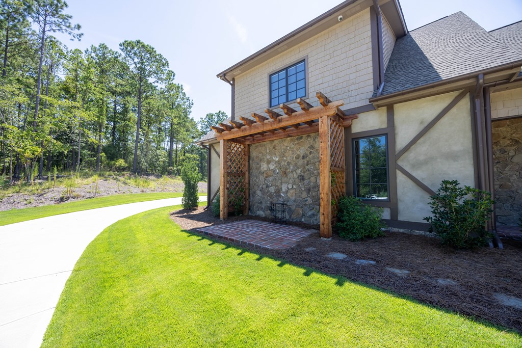 Columbus, Georgia, 31904, United States, 5 Bedrooms Bedrooms, ,5 BathroomsBathrooms,Residential,For Sale,1906061