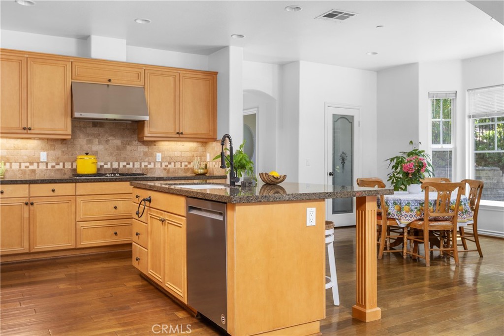 San Luis Obispo, California, 93405, United States, 4 Bedrooms Bedrooms, ,5 BathroomsBathrooms,Residential,For Sale,1905768