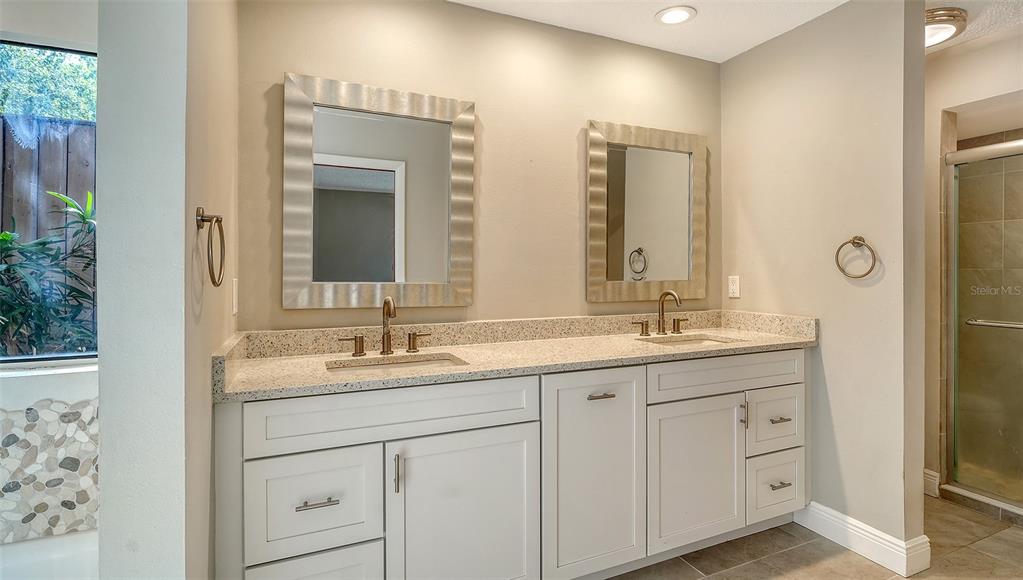 Bradenton, Florida, 34209, United States, 4 Bedrooms Bedrooms, ,2 BathroomsBathrooms,Residential,For Sale,1917676