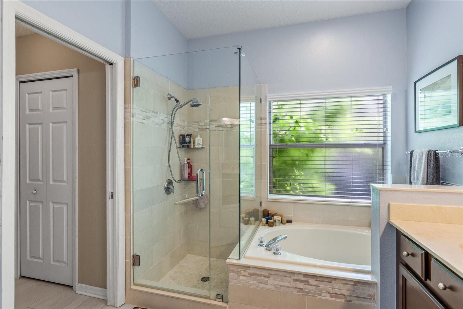 ORLANDO, Florida, 32832, United States, 4 Bedrooms Bedrooms, ,3 BathroomsBathrooms,Residential,For Sale,1983703