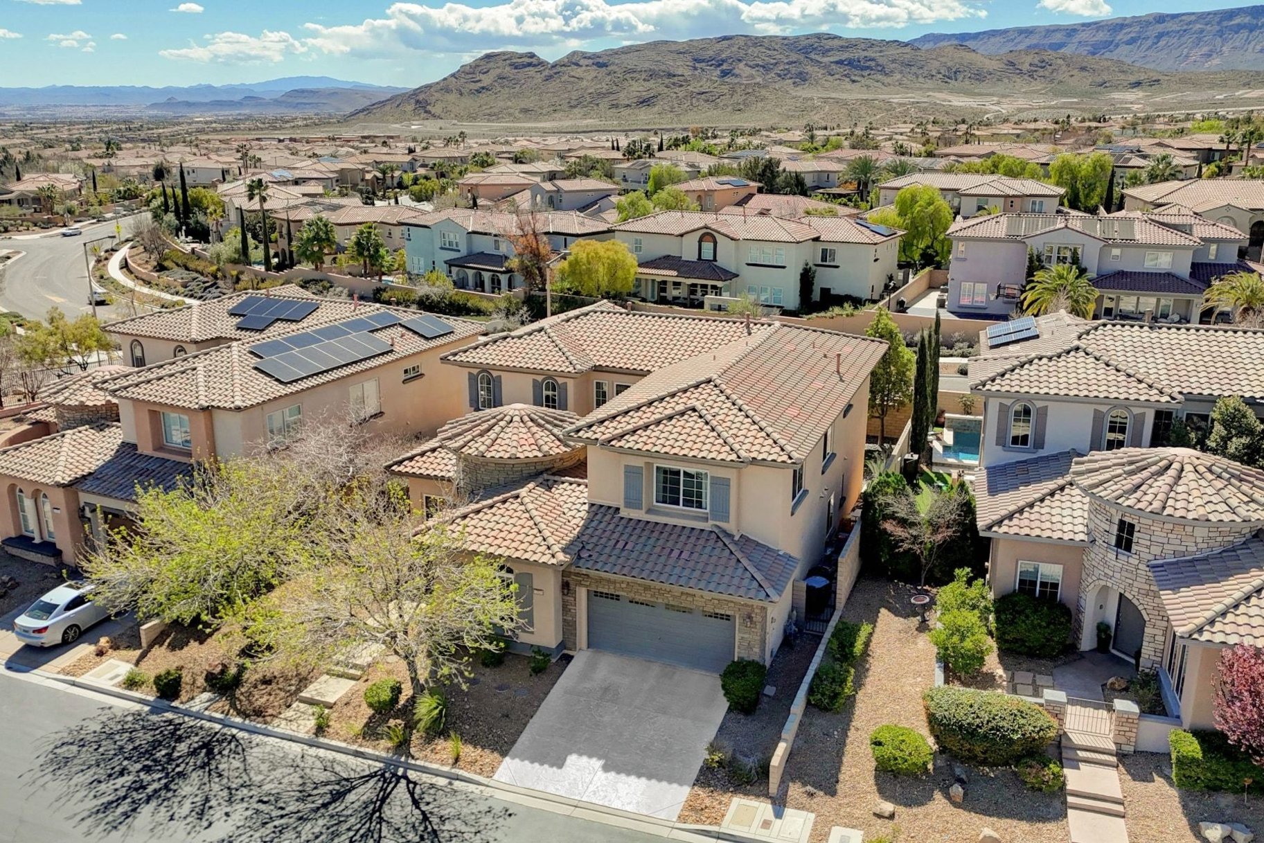  Elegant Toll Brothers Home in Gated Summerlin Community - 物件實景