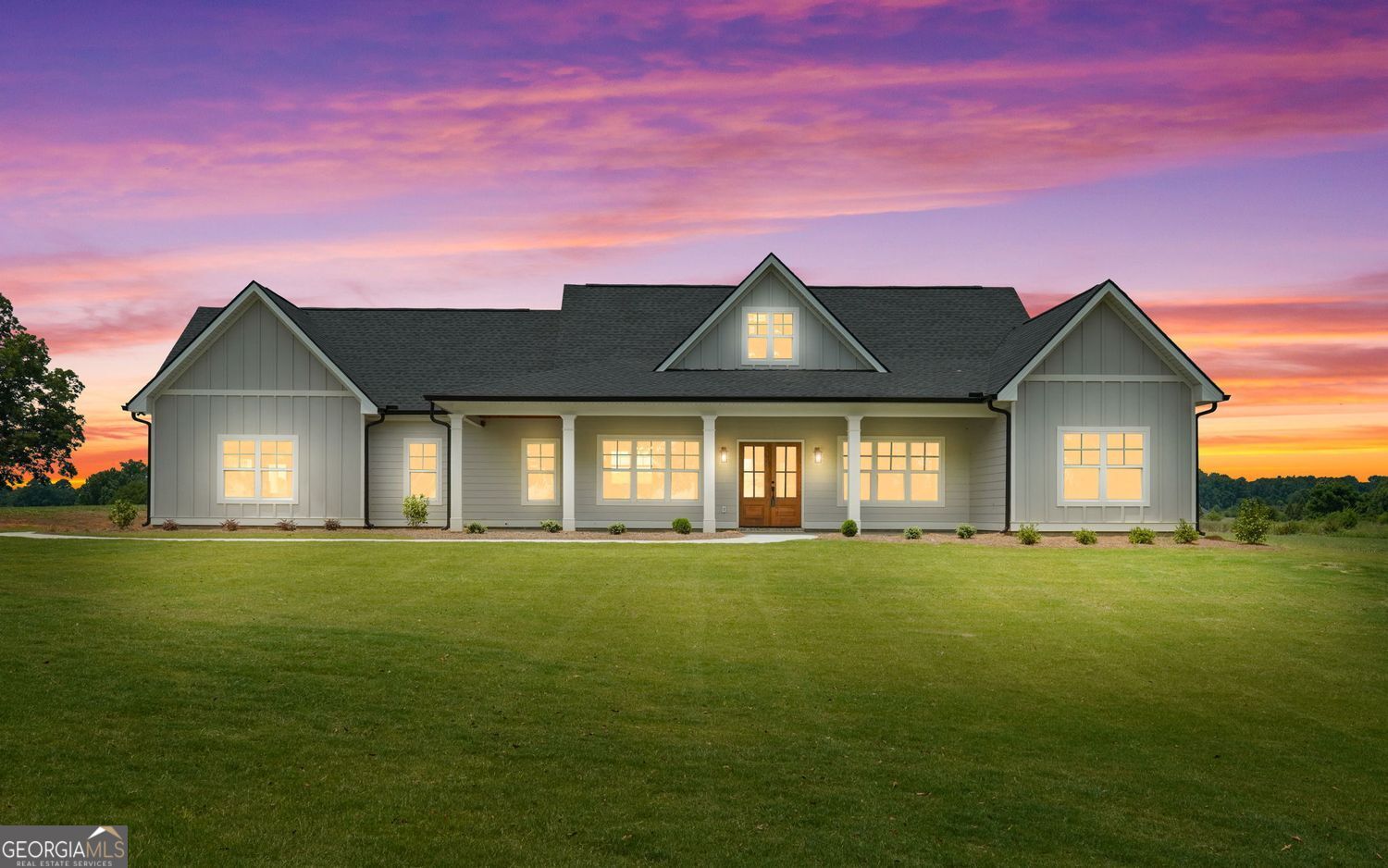 Barnesville, Georgia, 30204, United States, 4 Bedrooms Bedrooms, ,3 BathroomsBathrooms,Residential,For Sale,1858956