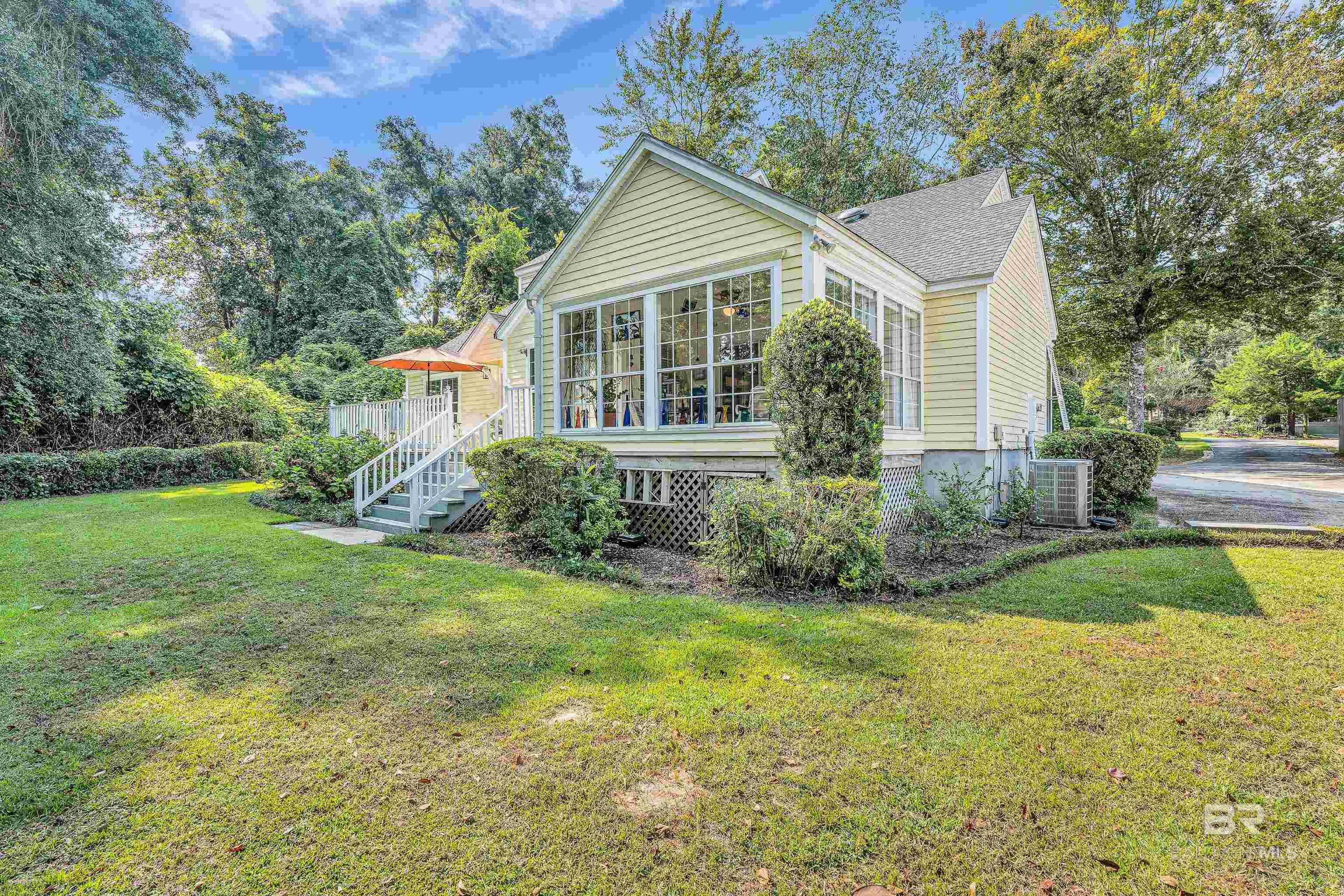 Fairhope, Alabama, 36532, United States, 3 Bedrooms Bedrooms, ,3 BathroomsBathrooms,Residential,For Sale,1927355