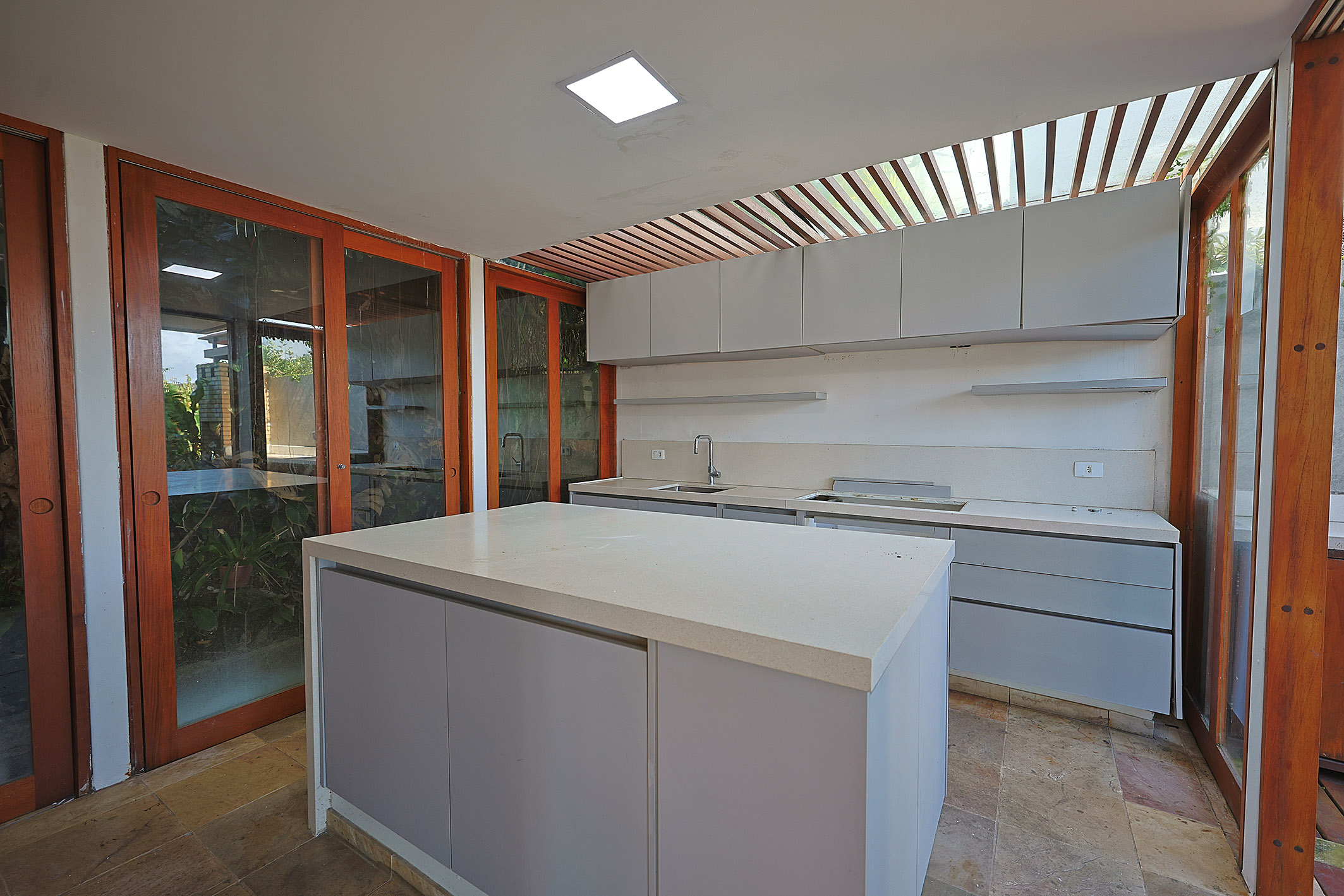  Exclusive Gated Community, Ocean Views, and a Prime Location - 物件實景