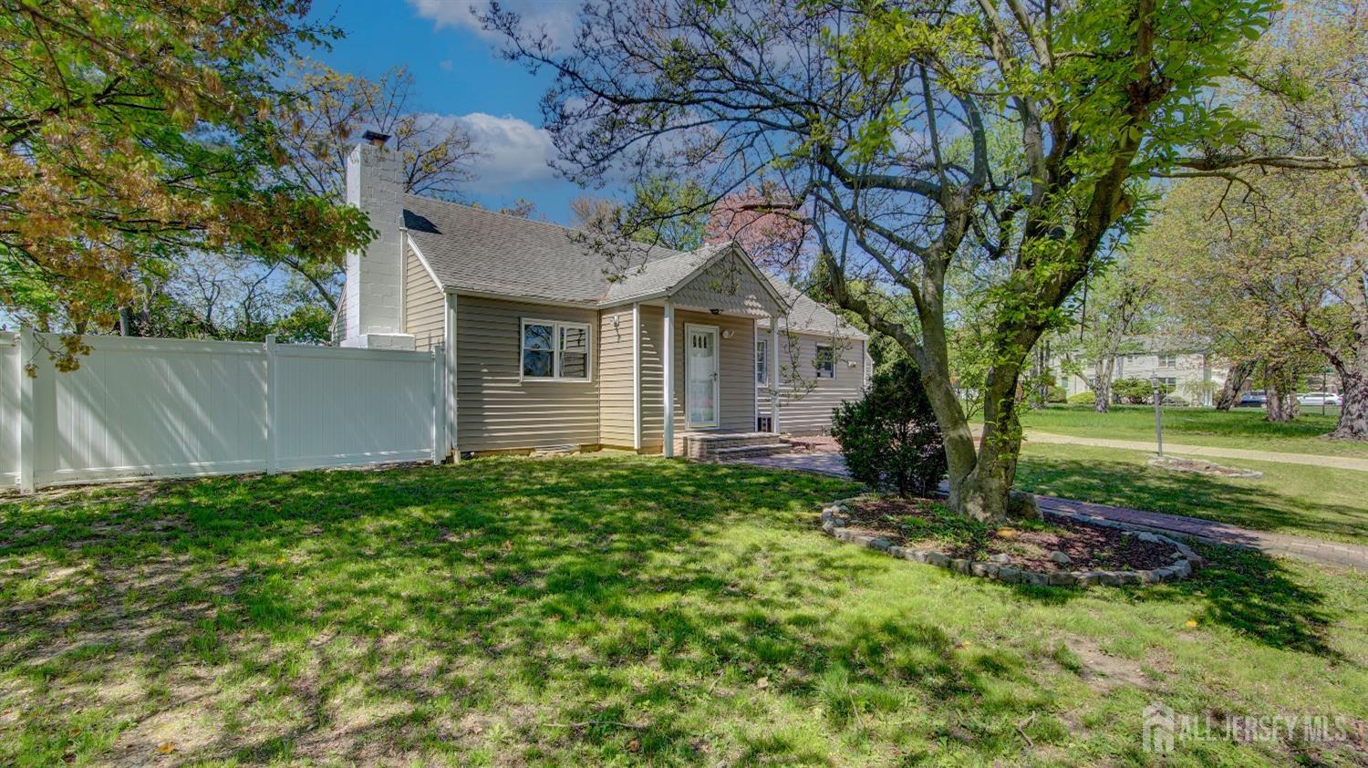 East Brunswick, New Jersey, 08816, United States, 3 Bedrooms Bedrooms, ,1 BathroomBathrooms,Residential,For Sale,1794139