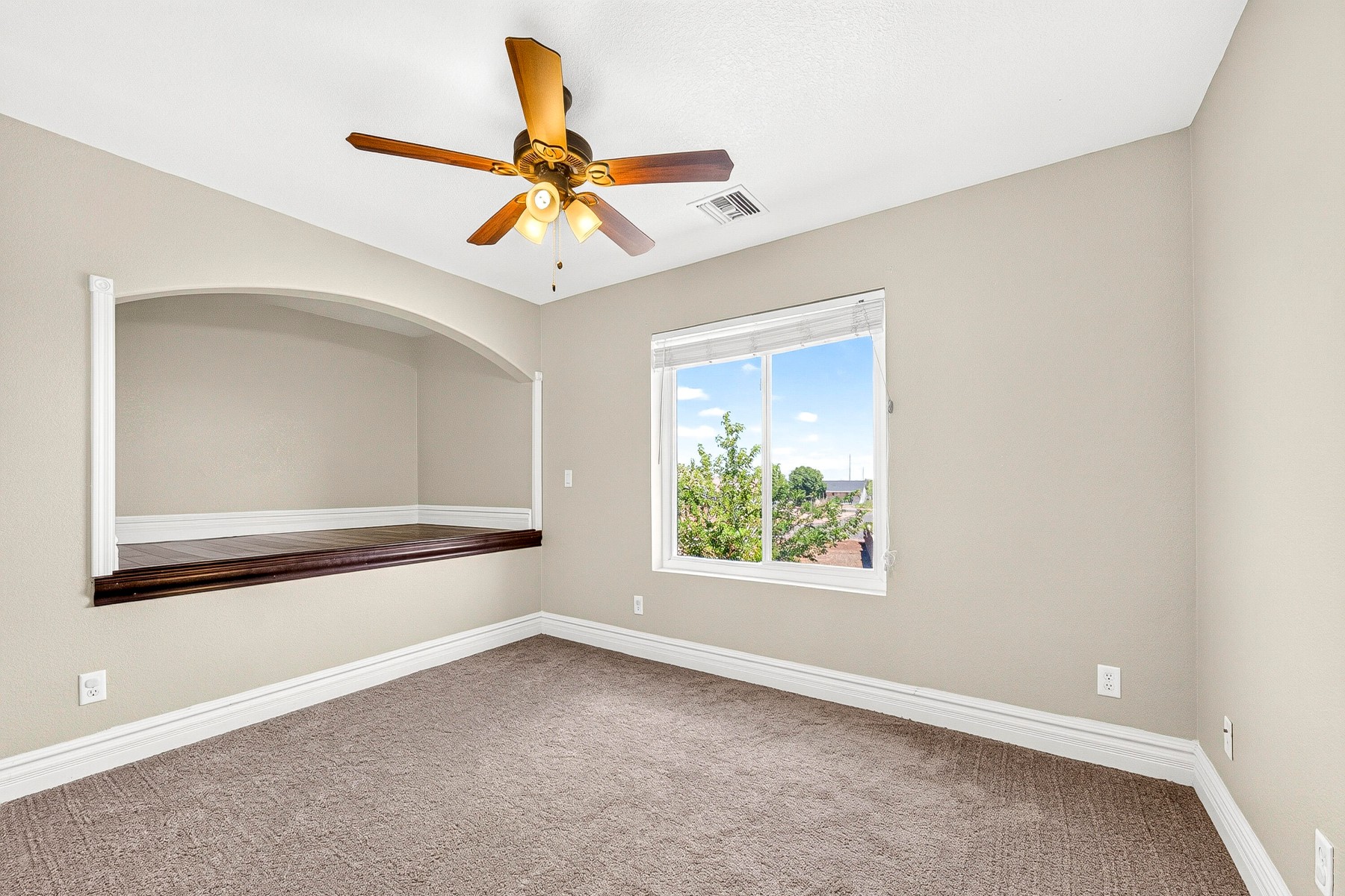  1914 Round House Drive¦Winslow, AZ - 物件實景
