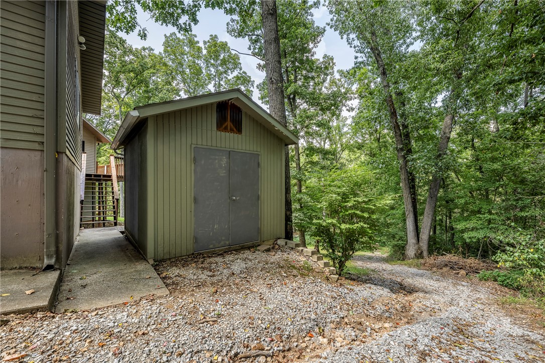 Rogers, Arkansas, 72756, United States, 4 Bedrooms Bedrooms, ,3 BathroomsBathrooms,Residential,For Sale,1925135