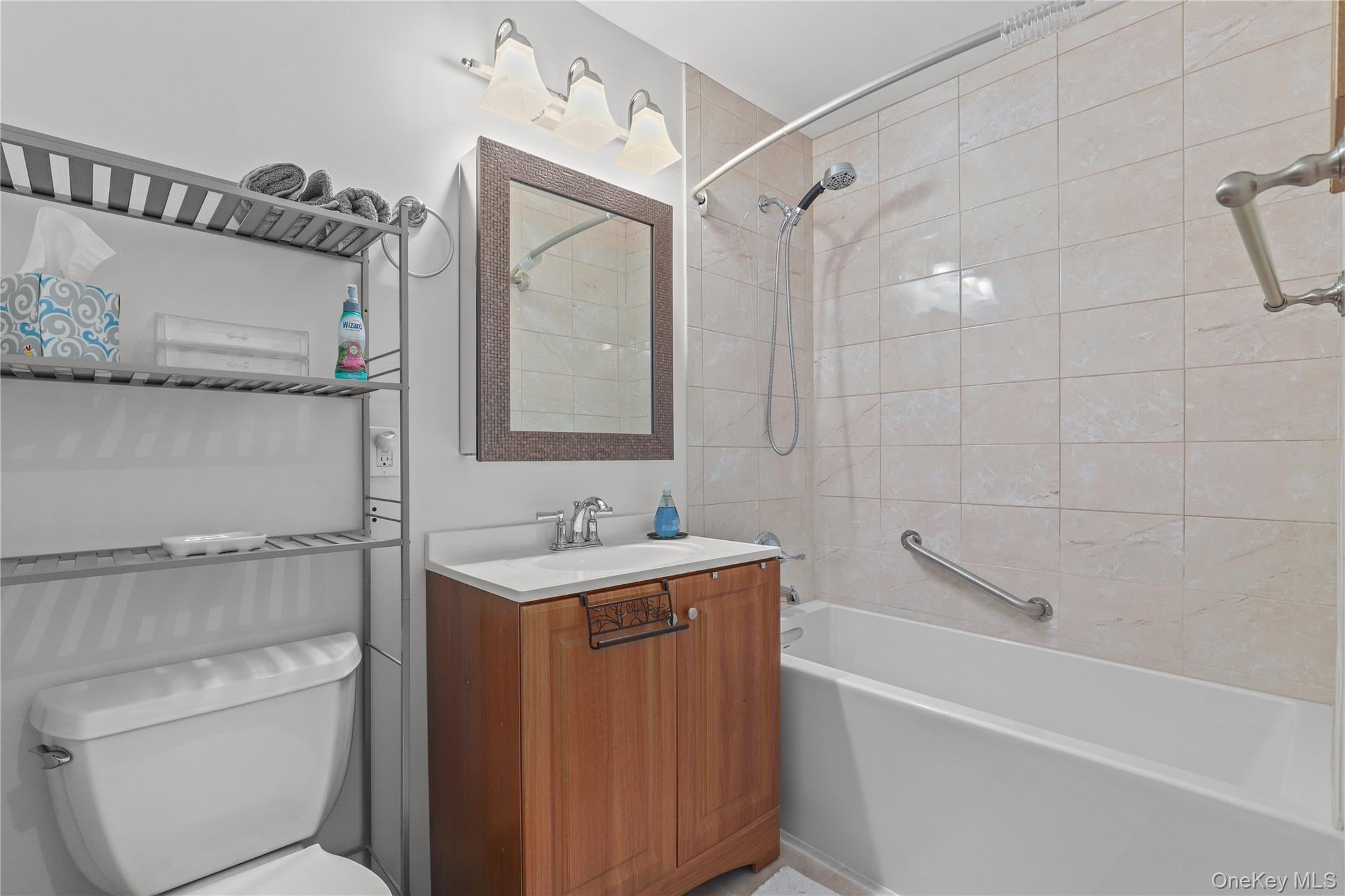 Briarcliff Manor, New York, 10562, United States, 2 Bedrooms Bedrooms, ,2 BathroomsBathrooms,Residential,For Sale,2010009