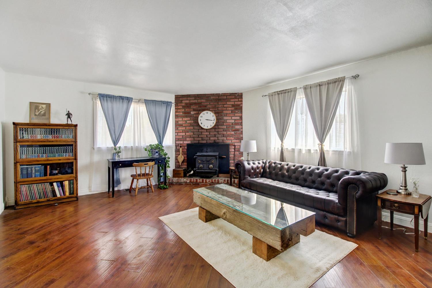 Wilton, California, 95693, United States, 3 Bedrooms Bedrooms, ,2 BathroomsBathrooms,Residential,For Sale,1901221