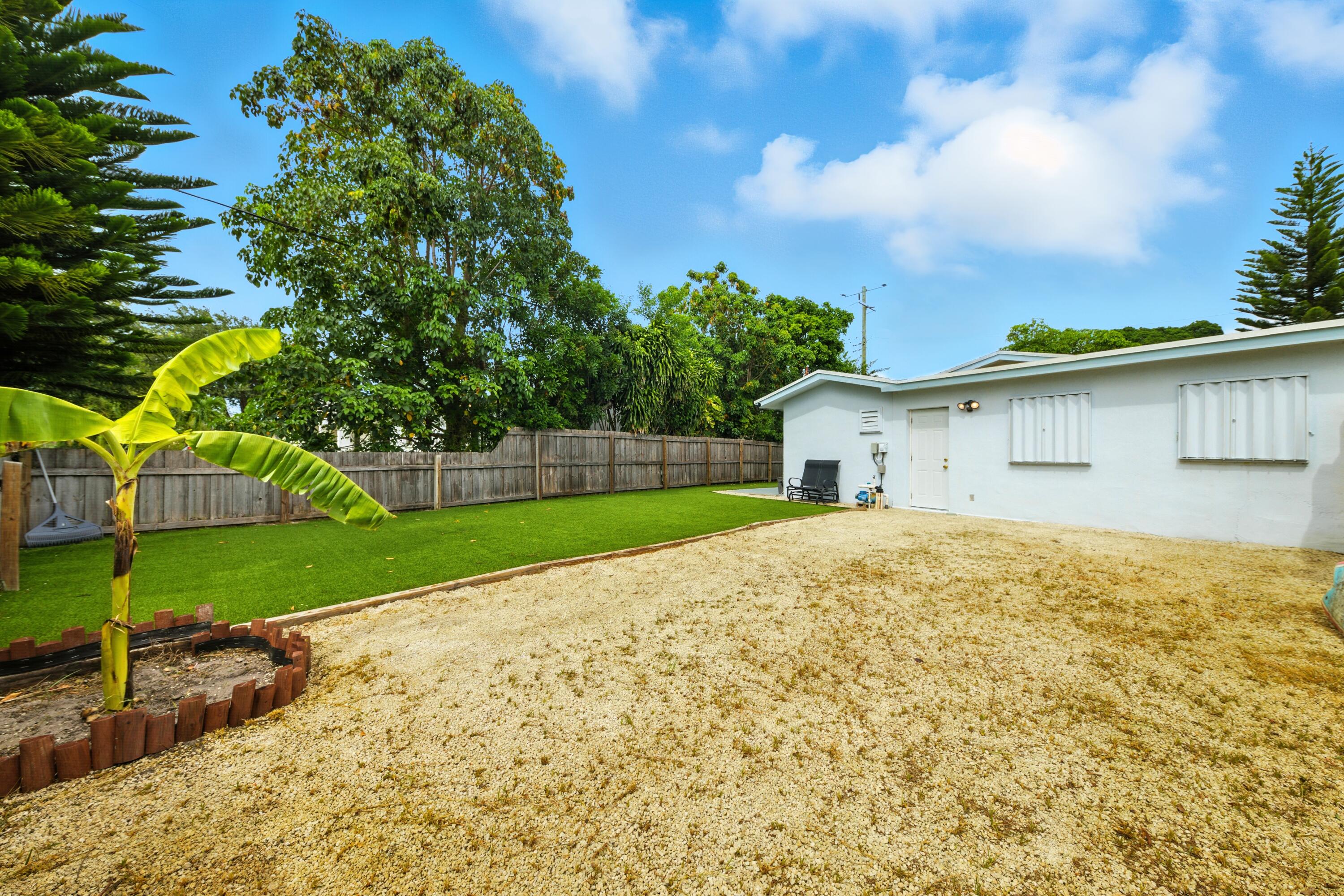 Boynton Beach, Florida, 33435, United States, 2 Bedrooms Bedrooms, ,2 BathroomsBathrooms,Residential,For Sale,1932647