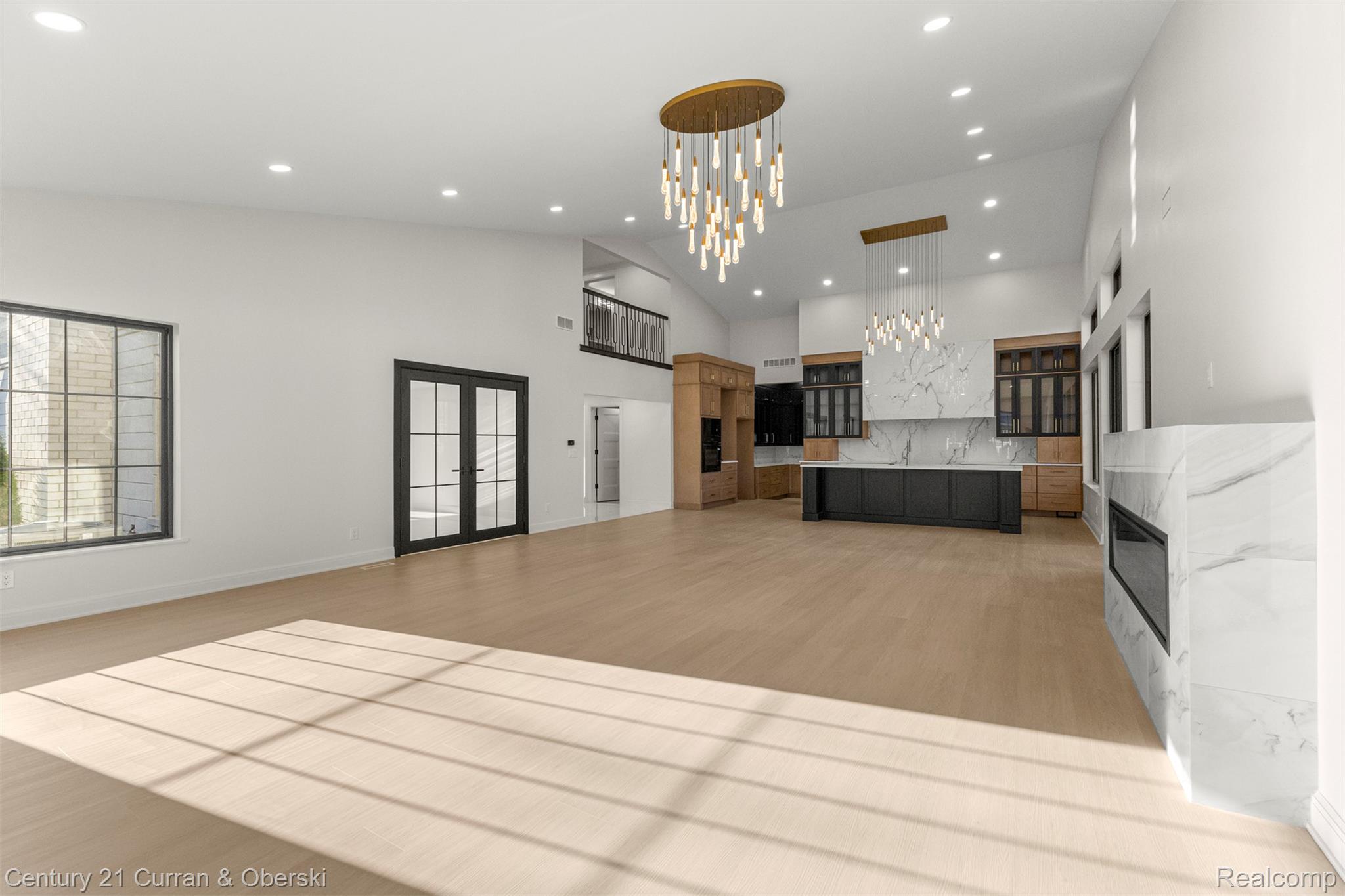 Dearborn, Michigan, 48128, United States, 5 Bedrooms Bedrooms, ,5 BathroomsBathrooms,Residential,For Sale,2030794