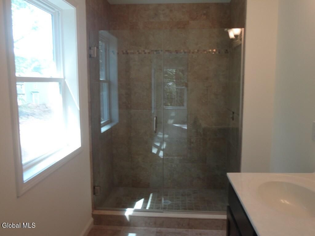 Mechanicville, New York, 12118, United States, 3 Bedrooms Bedrooms, ,3 BathroomsBathrooms,Residential,For Sale,1989340