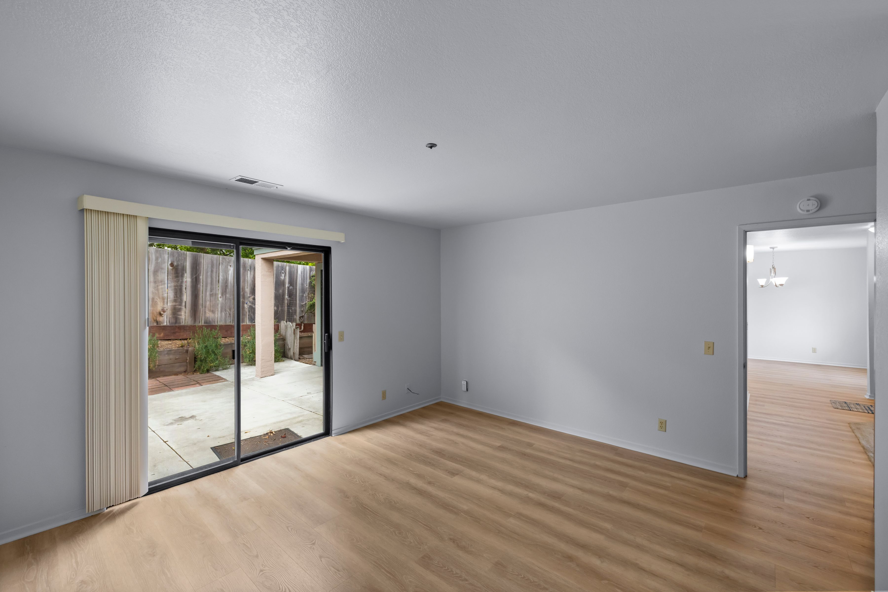  1140 Kimberly Court, Seaside - 物件實景