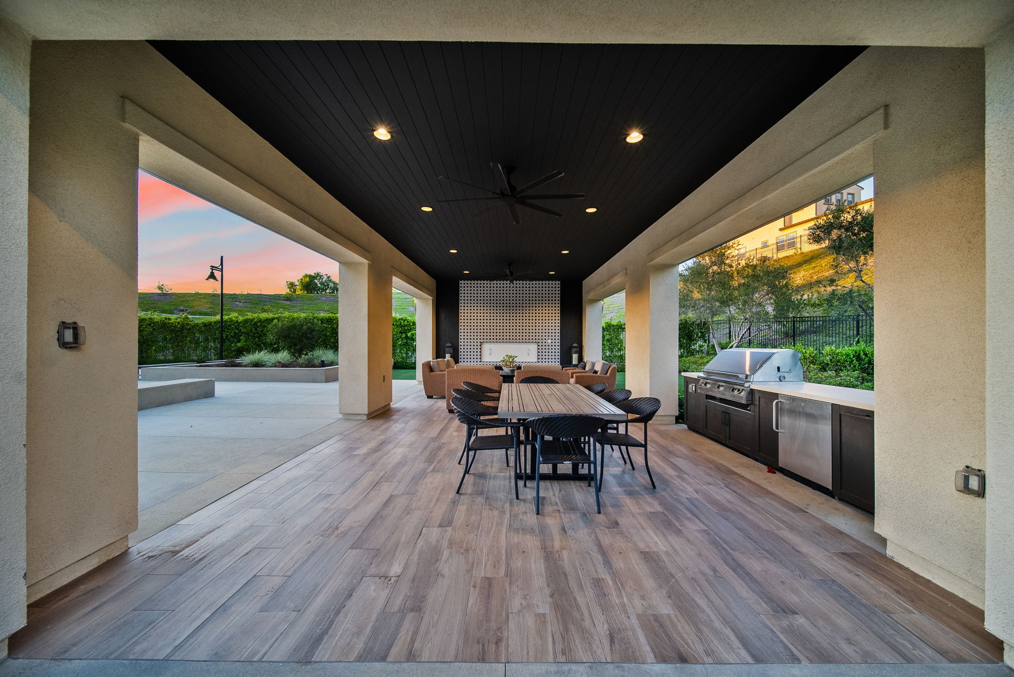  2501 Presley Ct - 物件實景