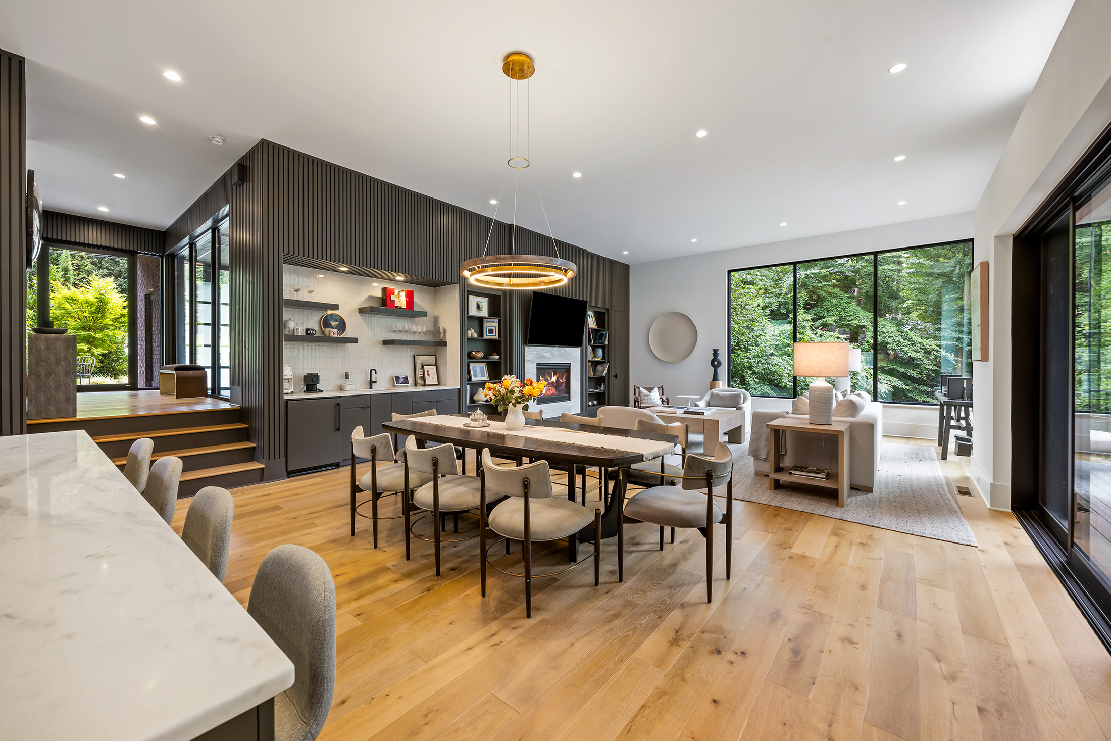  Exceptional Contemporary Home in the Heart of Buckhead - 物件實景