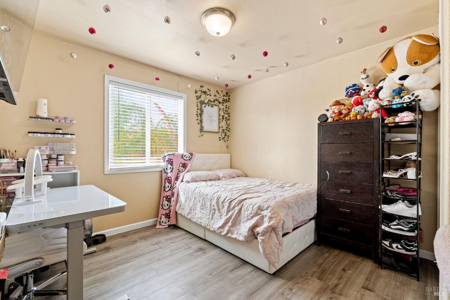 Vacaville, California, 95688, United States, 3 Bedrooms Bedrooms, ,2 BathroomsBathrooms,Residential,For Sale,1982047