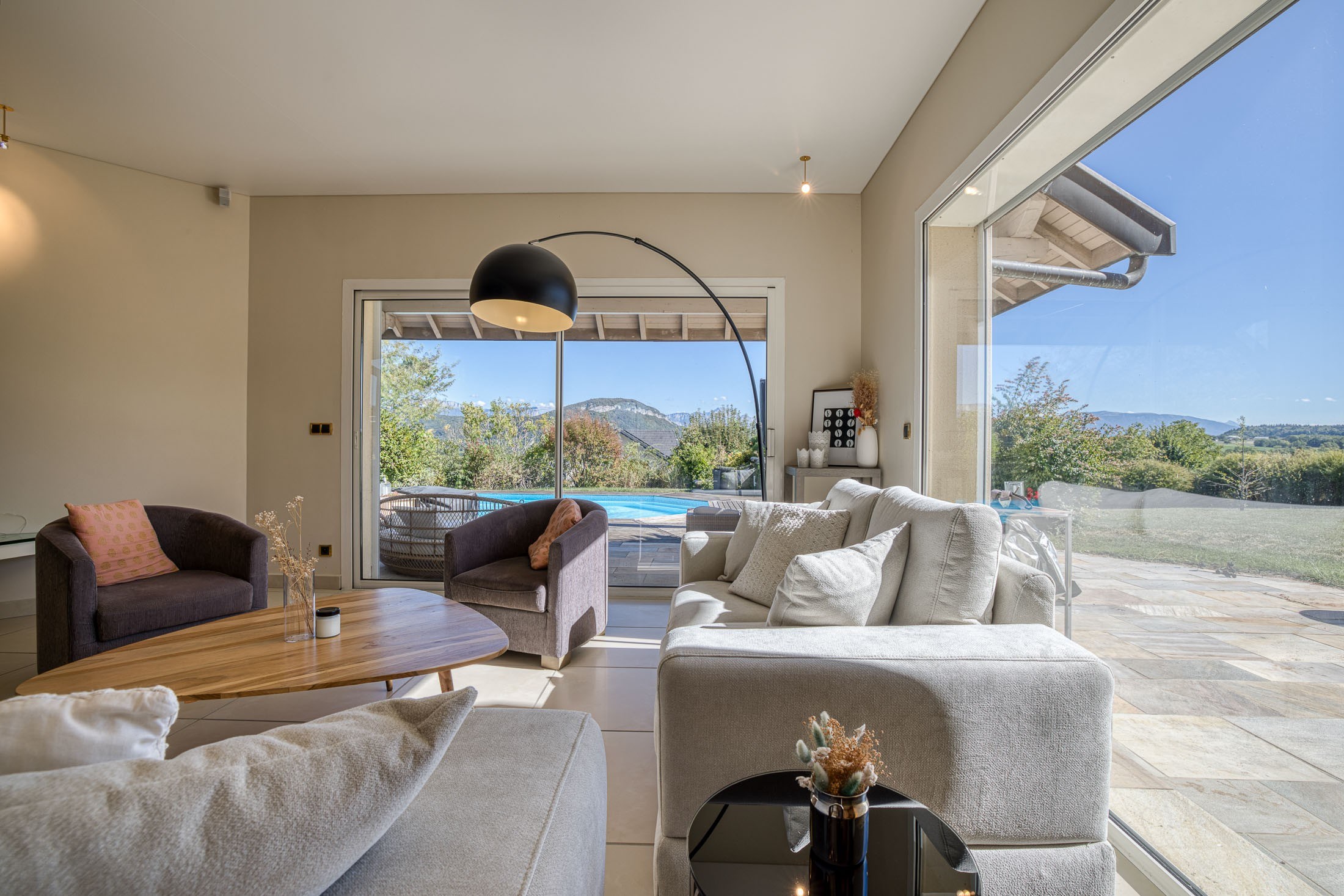  La Balme-de-Sillingy – Elegant property with swimming pool - 物件實景