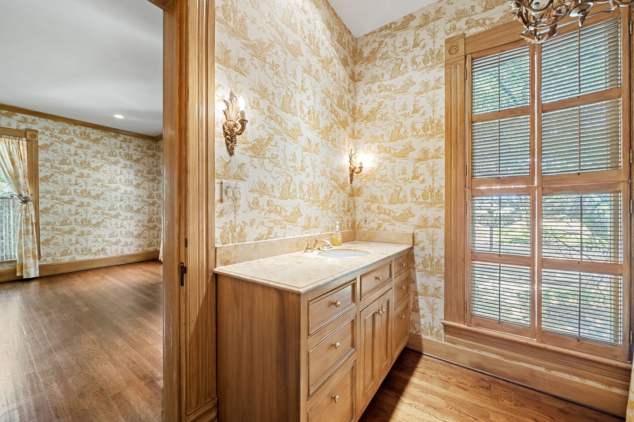 San Marcos, Texas, 78666, United States, 3 Bedrooms Bedrooms, ,4 BathroomsBathrooms,Residential,For Sale,1981922