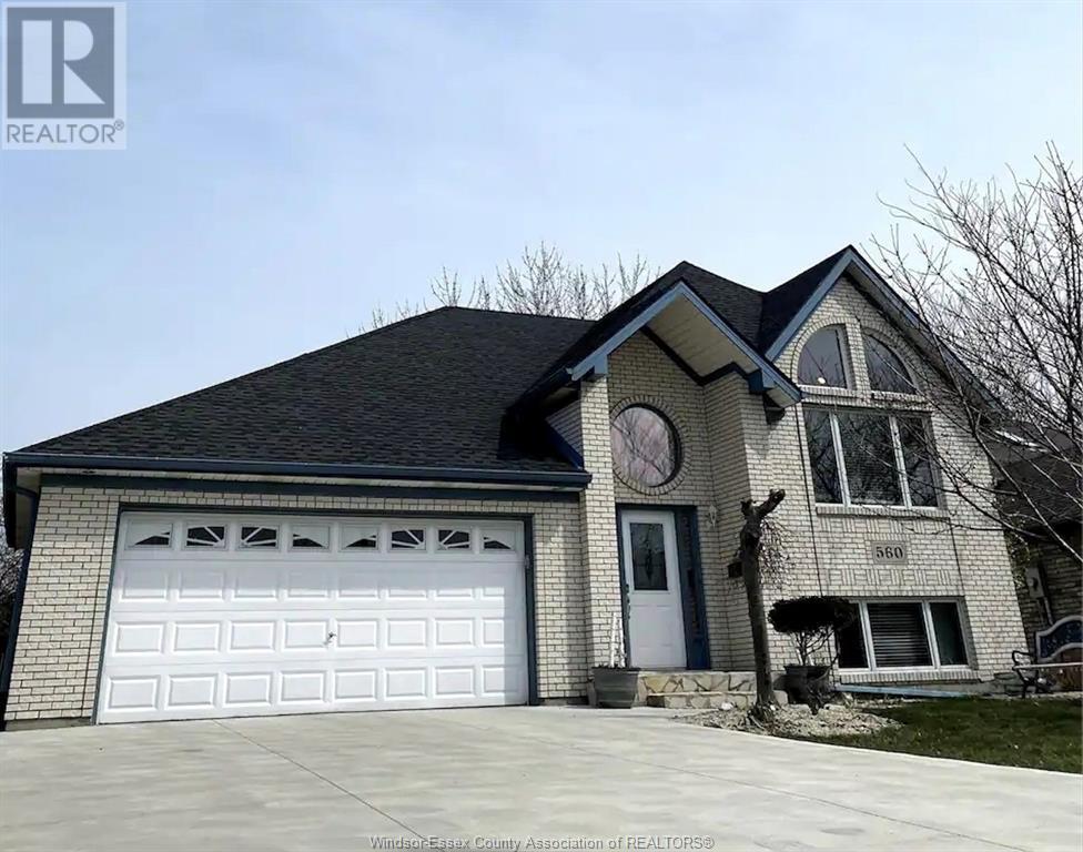 TECUMSEH, Ontario, N8N 4T1, CA, 5 Bedrooms Bedrooms, ,2 BathroomsBathrooms,Residential,For Sale,1902175
