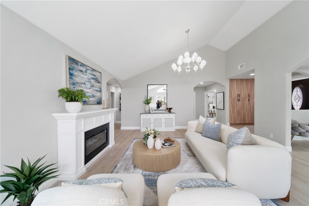 Mission Viejo, California, 92691, United States, 4 Bedrooms Bedrooms, ,4 BathroomsBathrooms,Residential,For Sale,1988966