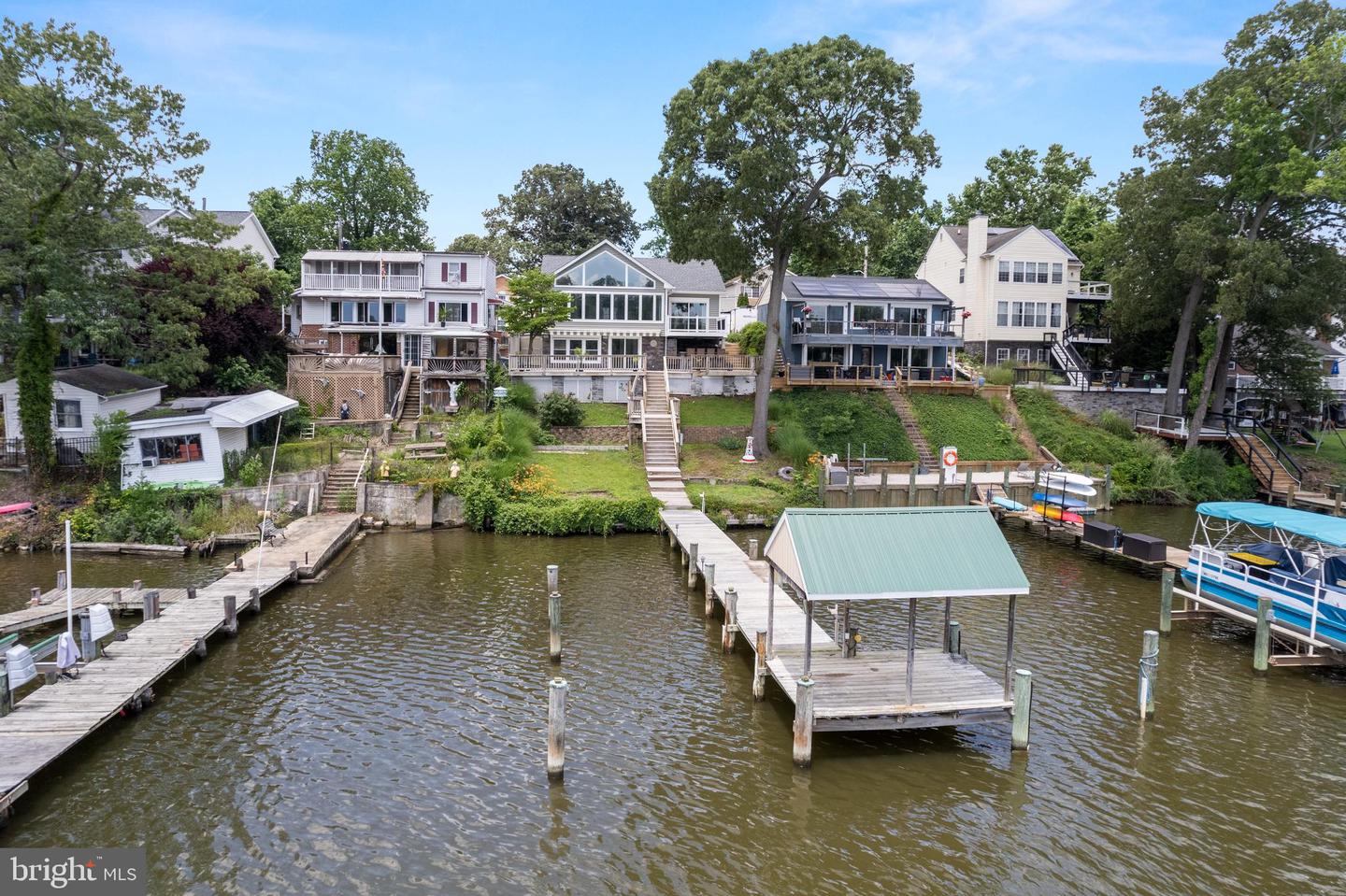 Glen Burnie, Maryland, 21060, United States, 2 Bedrooms Bedrooms, ,4 BathroomsBathrooms,Residential,For Sale,1867358