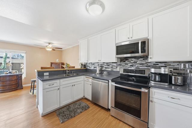 San Diego, California, 92139, United States, 3 Bedrooms Bedrooms, ,2 BathroomsBathrooms,Residential,For Sale,2007505