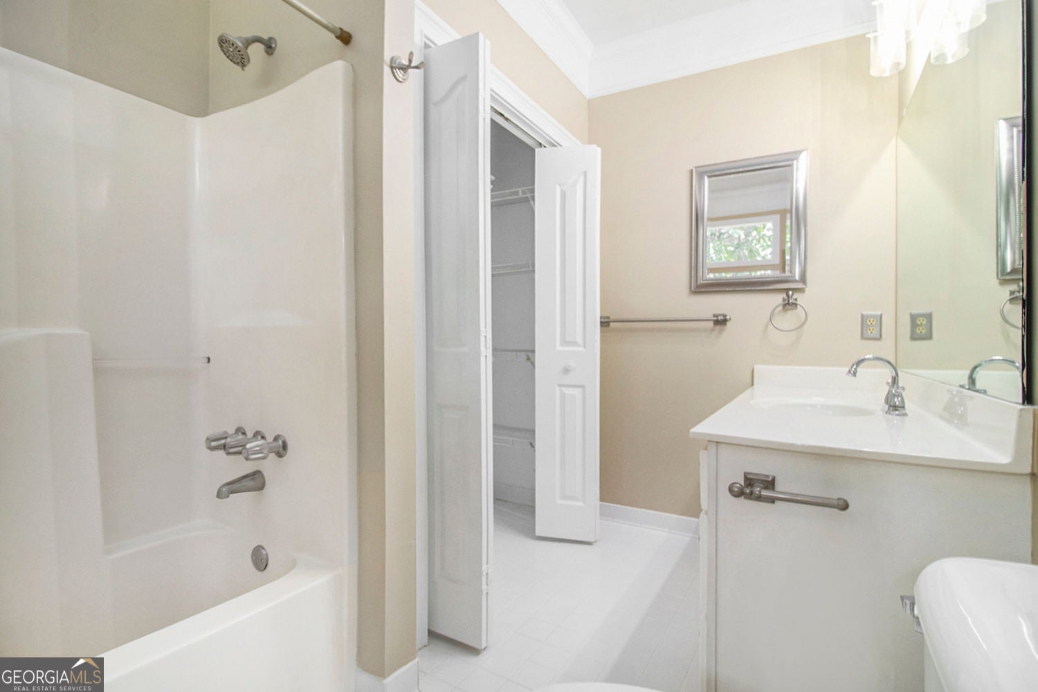 Tyrone, Georgia, 30290, United States, 4 Bedrooms Bedrooms, ,6 BathroomsBathrooms,Residential,For Sale,1894607