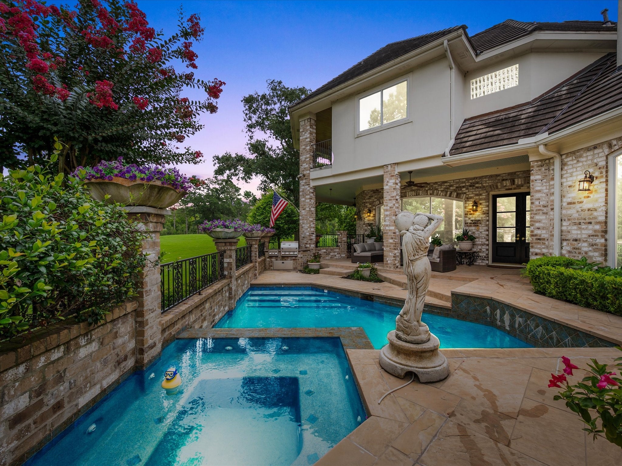 Southern Oaks Dr, Houston, TX 77068