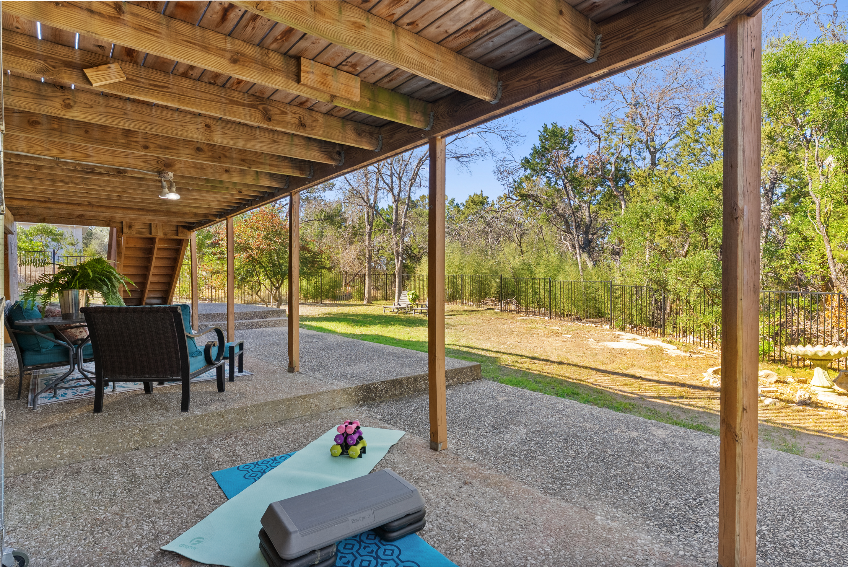  Updated Single-Story Living in the Heart of Lakeway - 物件實景