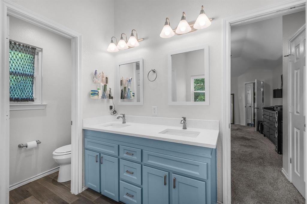 Grapevine, Texas, 76051, United States, 4 Bedrooms Bedrooms, ,3 BathroomsBathrooms,Residential,For Sale,1921627