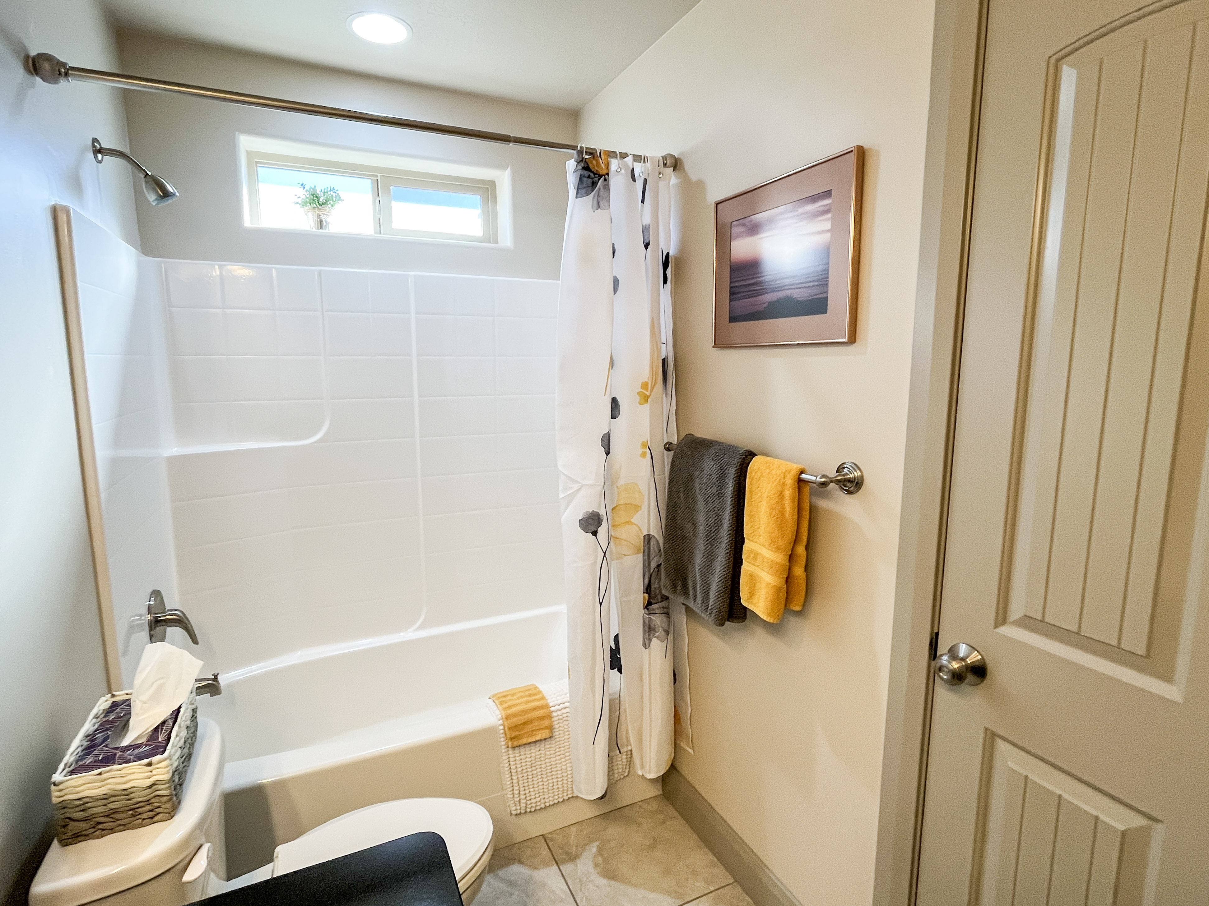 Cedar City, Utah, 84721, United States, 4 Bedrooms Bedrooms, ,2 BathroomsBathrooms,Residential,For Sale,1989558