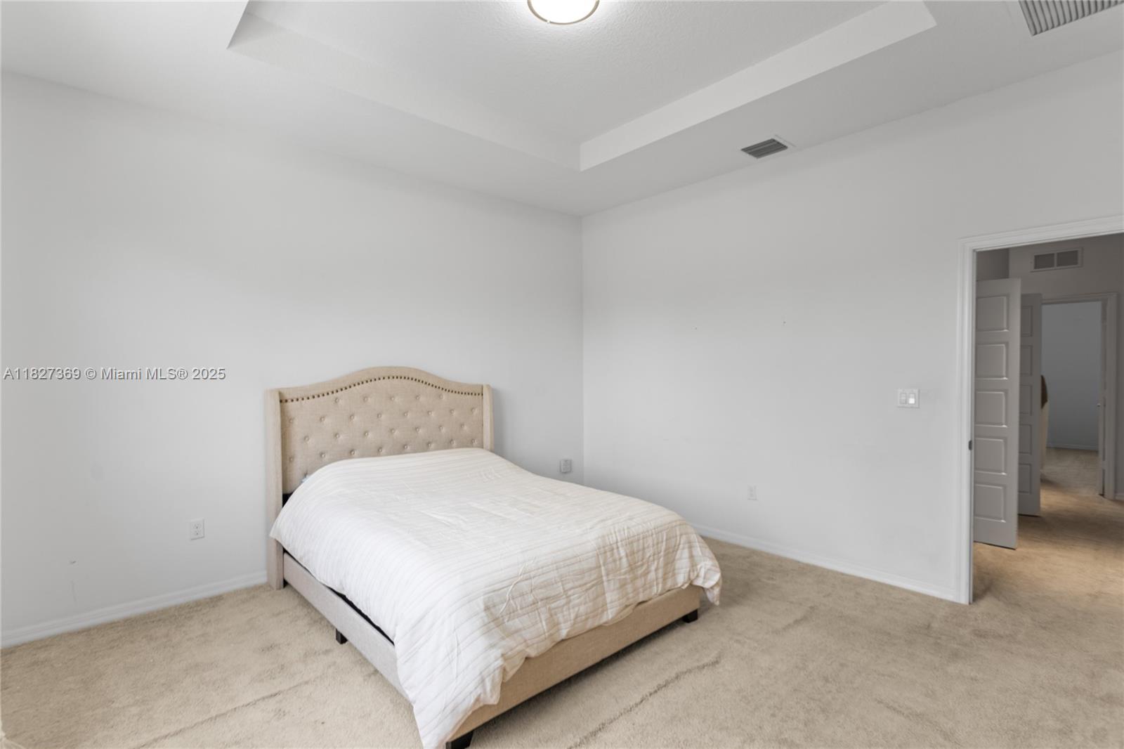 Miami, Florida, 33179, United States, 3 Bedrooms Bedrooms, ,3 BathroomsBathrooms,Residential,For Sale,1868662