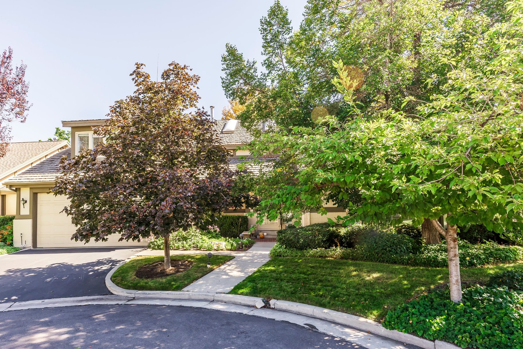  Charming Garden Retreat in Edgemount Estates - 物件實景