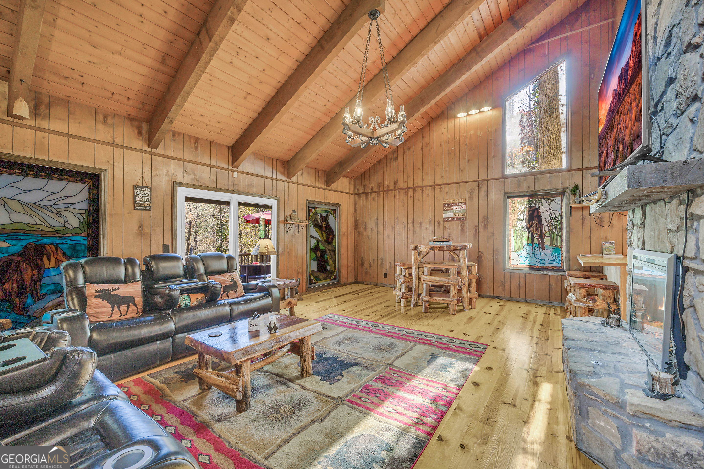 Helen, Georgia, 30545, United States, 3 Bedrooms Bedrooms, ,2 BathroomsBathrooms,Residential,For Sale,1993891