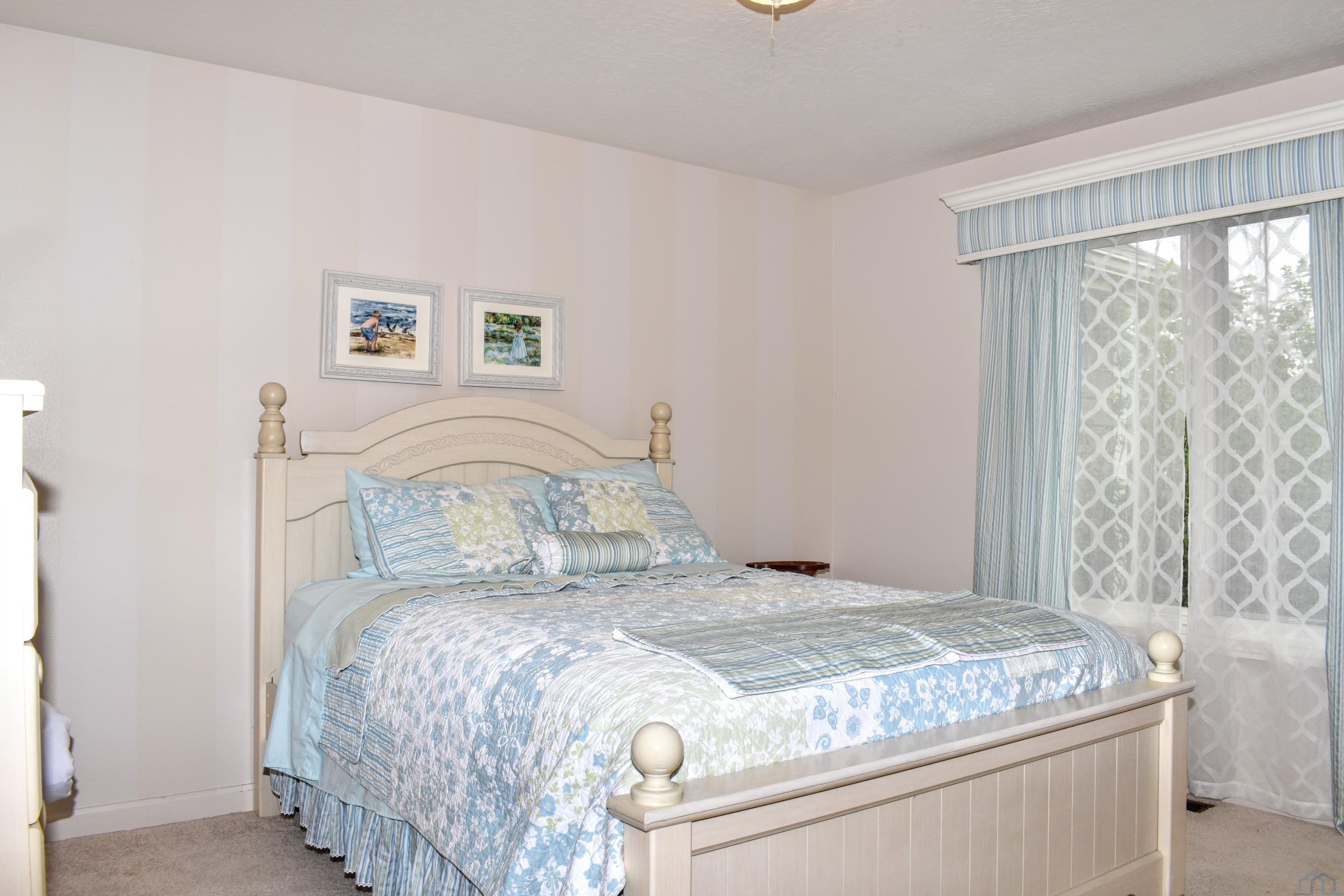 Dakota Dunes, South Dakota, 57049, United States, 4 Bedrooms Bedrooms, ,3 BathroomsBathrooms,Residential,For Sale,2048659