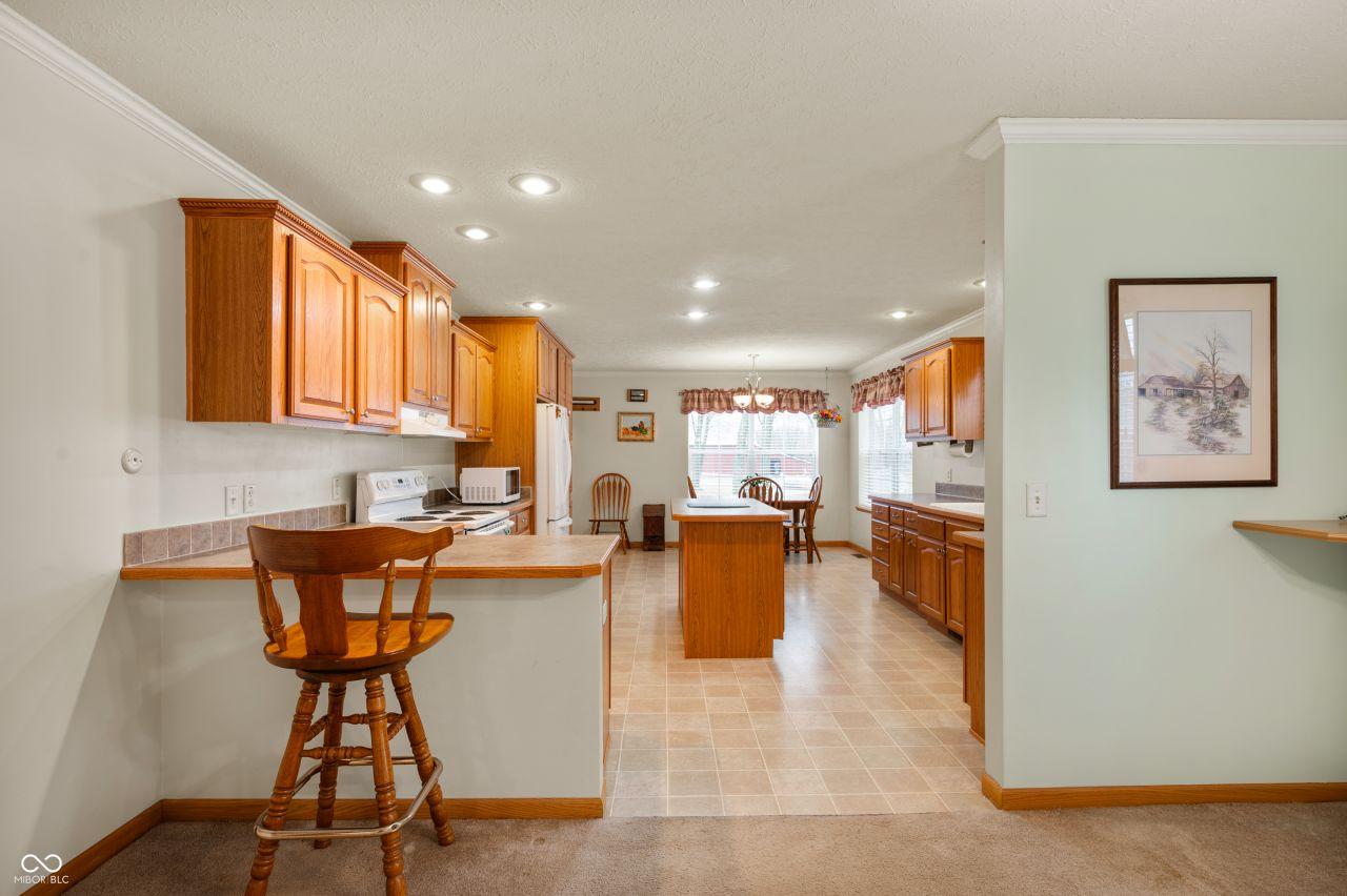 Alexandria, Indiana, 46001, United States, 3 Bedrooms Bedrooms, ,2 BathroomsBathrooms,Residential,For Sale,1728694