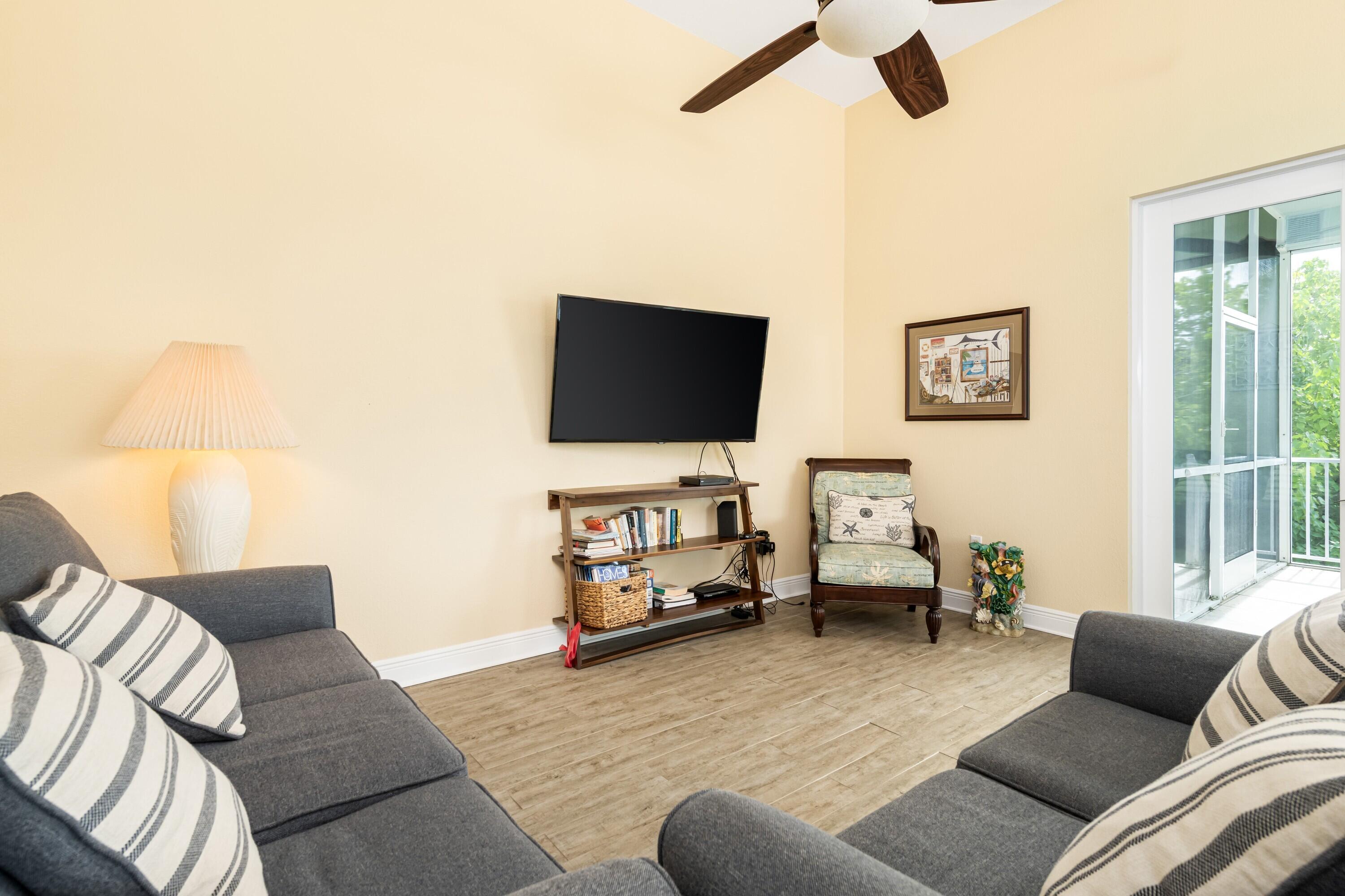 MARATHON, Florida, 33050, United States, 3 Bedrooms Bedrooms, ,2 BathroomsBathrooms,Residential,For Sale,1989010