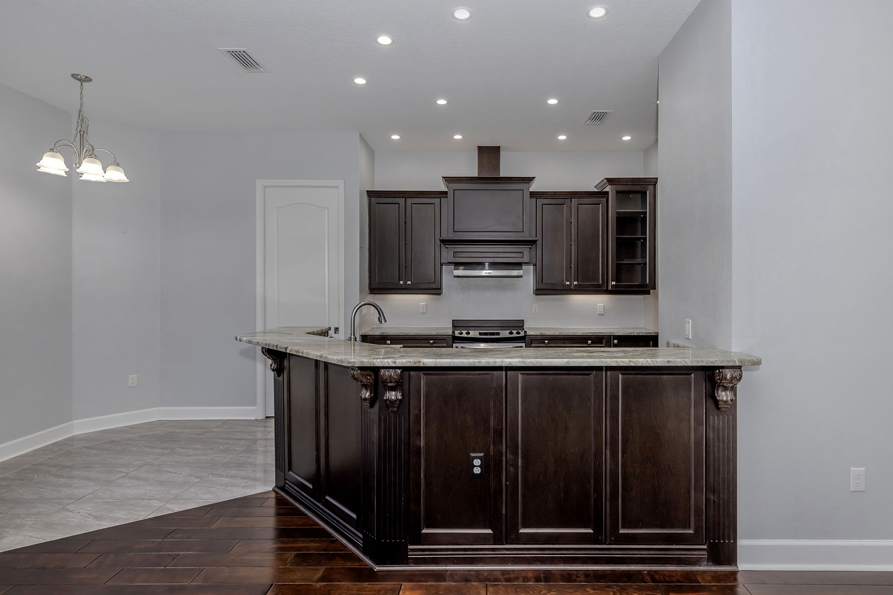  NORTH PORT - 物件實景